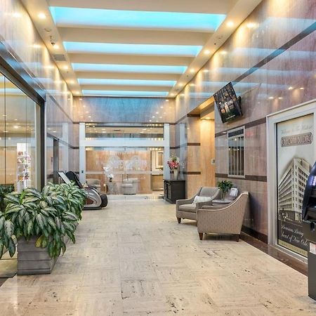 Luxury 2-Bedroom Condo Steps Away From The French Quarter Nova Orleães Exterior foto